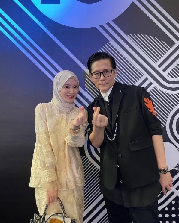 Potret Ayana Moon Kembali Tampil Syari (instagram/xolovelyayana)