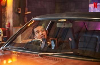 9 Potret Yoo Ah In di Seoul Vibe, Pengemudi Berbakat dengan Kemampuan Drifting yang Hebat