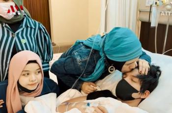 8 Momen Gen Halilintar Jenguk Atta Halilintar, Geni Faruk Bawa Jus Jambu hingga Kurma