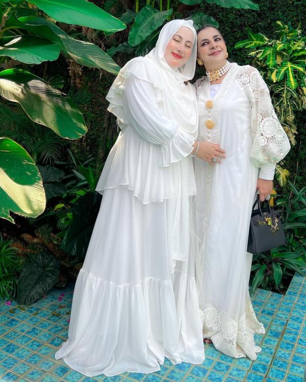 Potret Kedekatan Tasyi Athasyia dengan Ibunda (instagram/tasyiiathasyia)