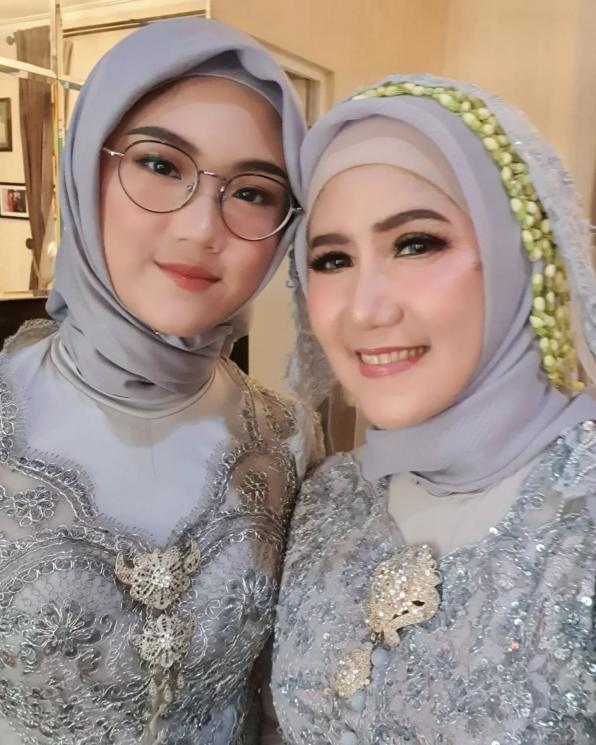 Potret Sherin anak gadis Ine Sinthya. (Instagram/@inesinthya)