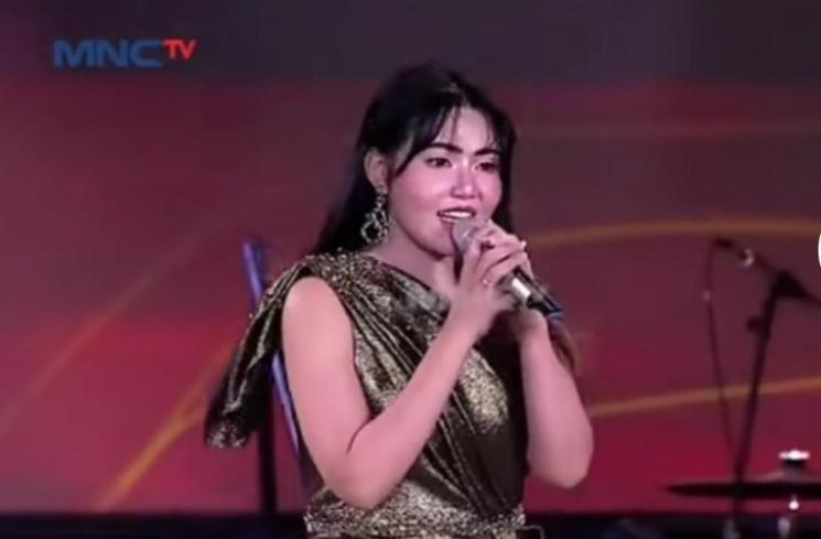 Via Vallen di konser Ambyar Awards 2022 (TikTok/@aldhivallen)