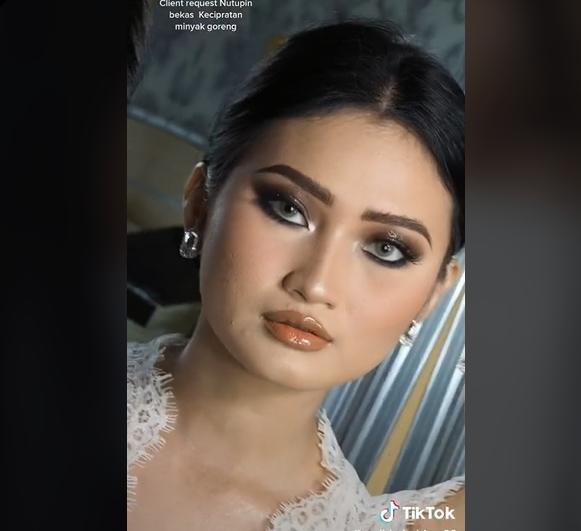 Transformasi Make Up mirip Putri Candrawathi (Tiktok/@yudhistirabima99)