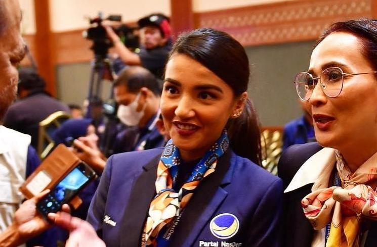 Pesinetron Terjun ke Dunia Politik (Instagram/@tsaniamarwa54)