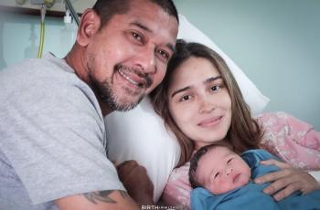 9 Potret Yasmine Wildblood Melahirkan Anak Ketiga, Penerus Keluarga Ningrat Suami