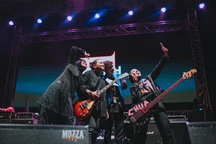 Potret Chua Kotak Berhijab (instagram/@chuakotak)