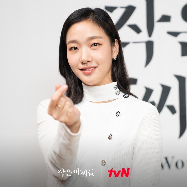 Potret Kim Go Eun di Little Women (Instagram/@tvn_drama)