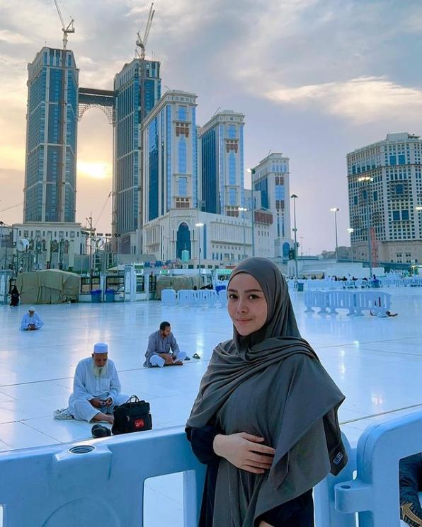 Momen Mawar AFI Umrah(Instagram/@mysamawar)