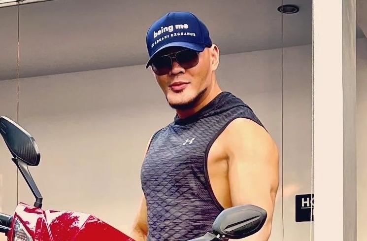 Honor Pertama Artis Sebelum Terkenal (Instagram/@mastercorbuzier)