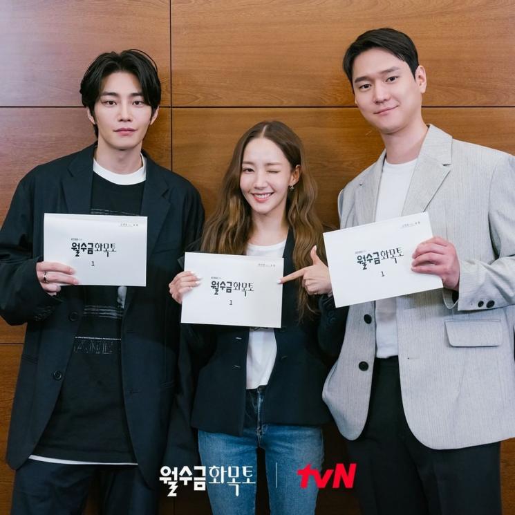 Potret Go Kyung Pyo di Love in Contract (Instagram/tvn_drama)