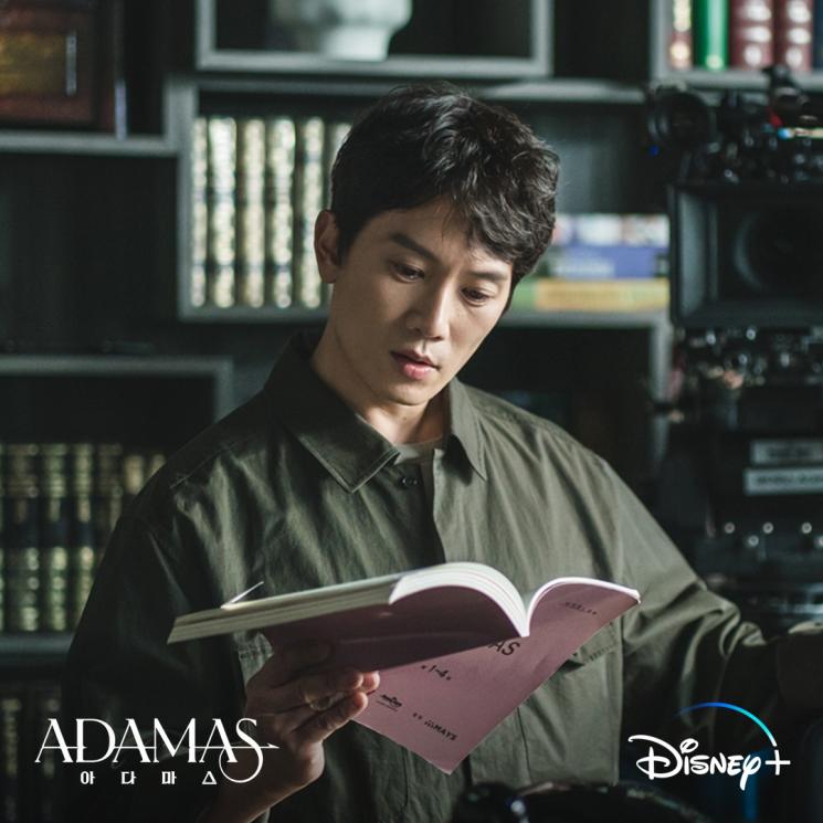 Potret di Balik Layar Adamas (Instagram/@disneypluskr)