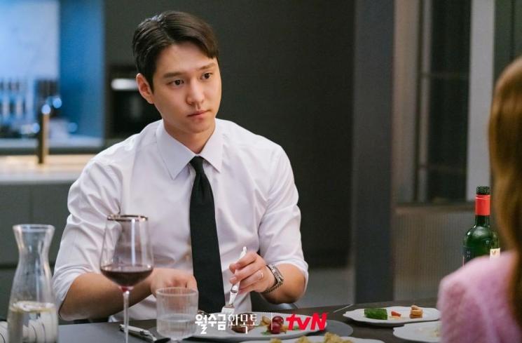 Potret Go Kyung Pyo di Love in Contract (Instagram/tvn_drama)