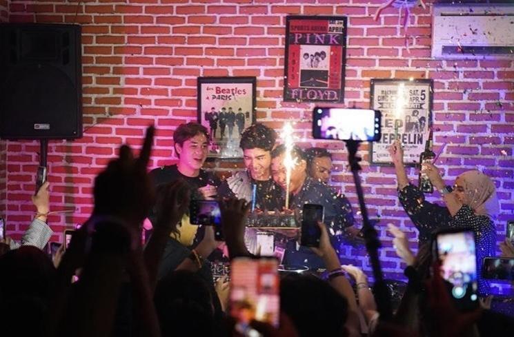 Potret Ultah Al Ghazali ke-25 (instagram/@alghazali7)