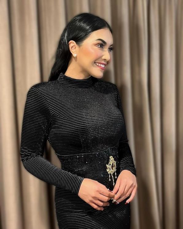 Artis Indonesia yang Tinggal di Singapura(Instagram/@denadaindonesia)