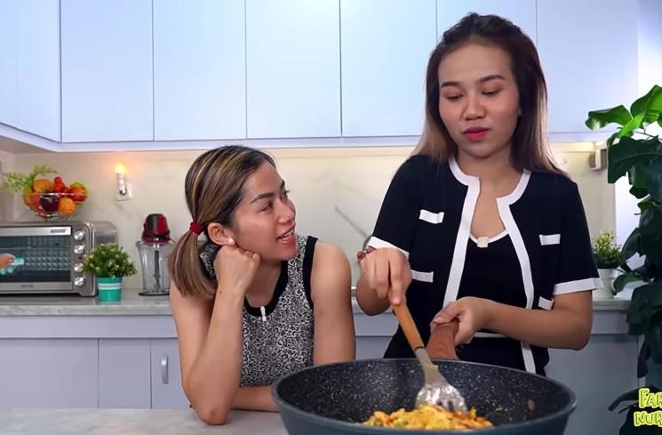 Mayang Lucyana Fitri dan Farida Nurhan (YouTube/Farida Nurhan)