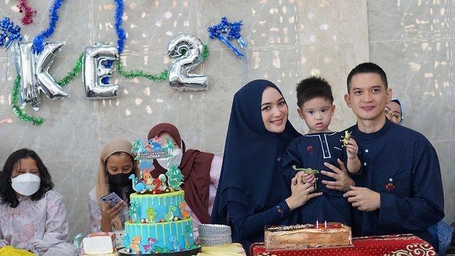 potret ulang tahun anak Citra Kirana dan Rezky Aditya(Instagram/@pesantrenyatimalhilal)