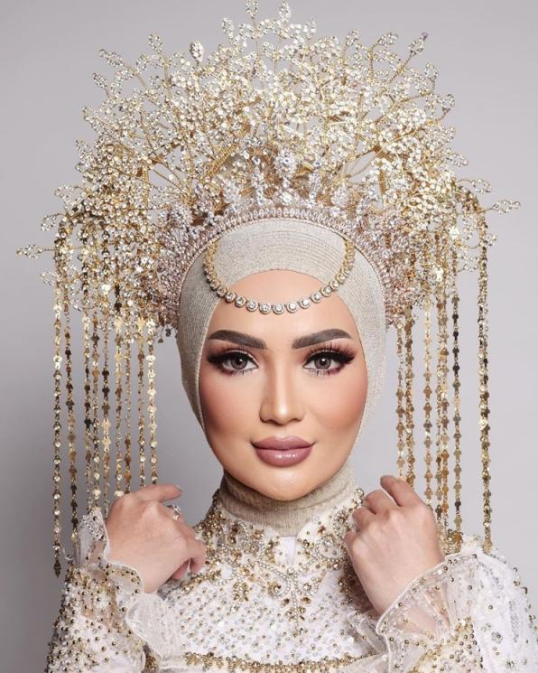 Pesona Imel Putri Pakai Baju Pengantin (instagram/@aldiphotoofficial)