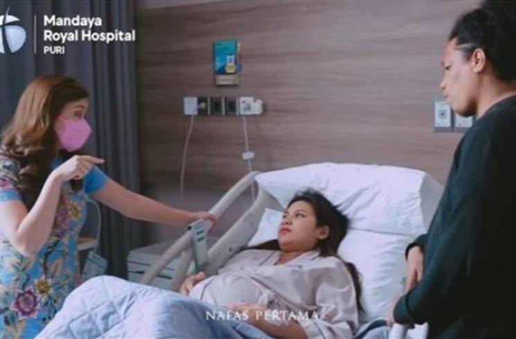 Momen Indah Permatasari Melahirkan Anak Pertama. (Instagram/@indahpermatas)