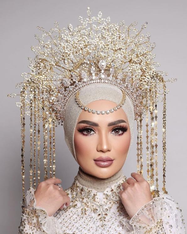 Pesona Imel Putri Pakai Baju Pengantin (instagram/@aldiphotoofficial)