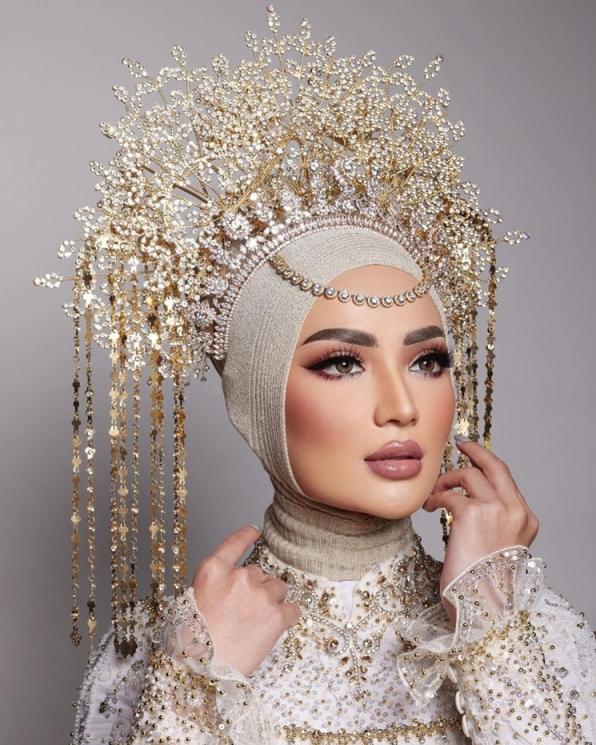 Pesona Imel Putri Pakai Baju Pengantin (instagram/@aldiphotoofficial)