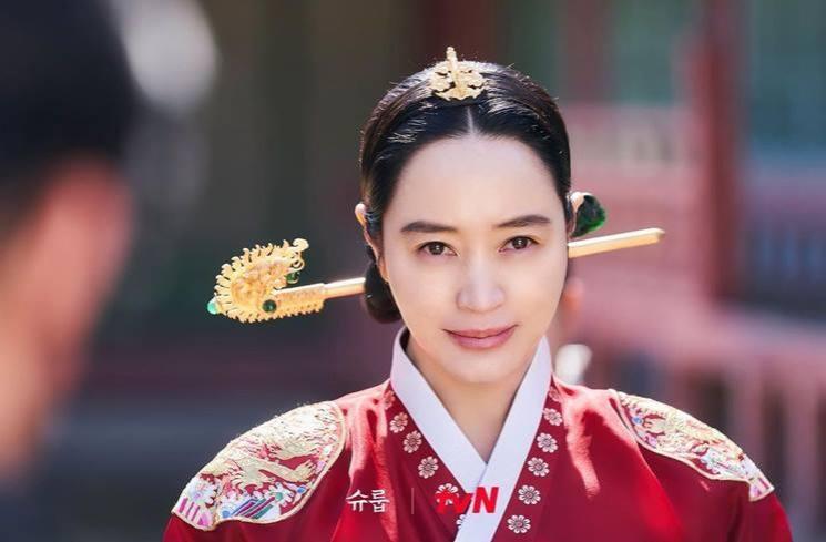 Sinopsis The Queen's Umbrella (Instagram/@tvn_drama)