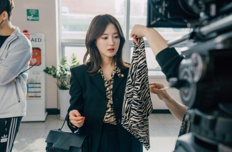 Potret di Balik Layar The Law Cafe (Soompi)