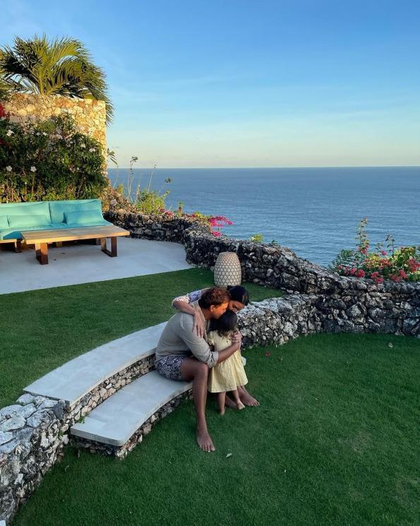 Potret Raisa dan Hamish Daud Rayakan Anniversary. (Instagram/raisa6690)