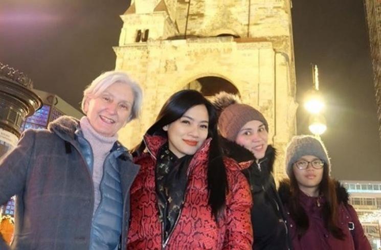 Potret Kebersamaan Artis dan Mertua (instagram/@titi_kamall)