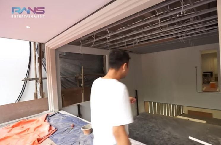 Penampakan terkini rumah Raffi Ahmad dan Nagita Slavina. (YouTube/Rans Entertainment)