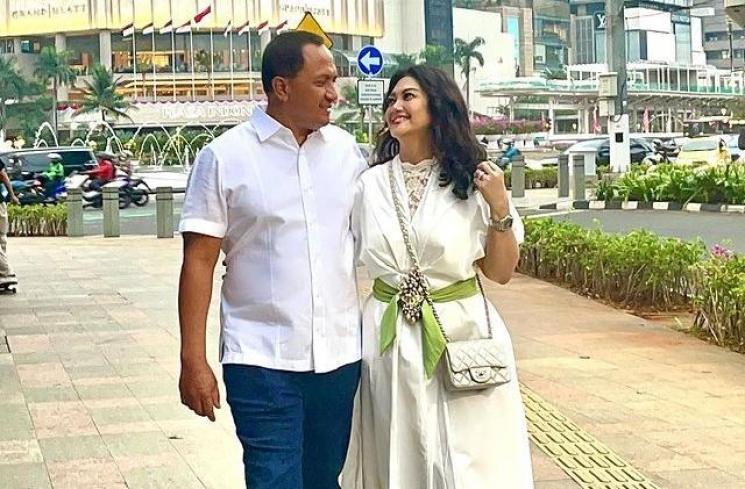 Potret Harmonis Bella Saphira dan Suami TNI(Instagram/@belasaphiraofficial)