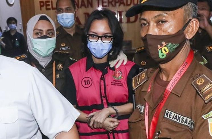 Transformasi Gaya Pinangki (suara)
