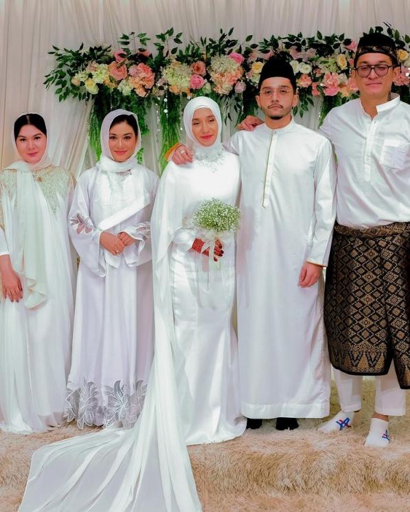 Potret Miller Khan Jadi Wali Nikah. (Instagram/miller_khan)