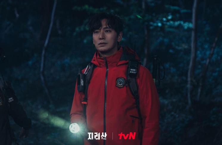 Sinopsis Dominant Species (Soompi)