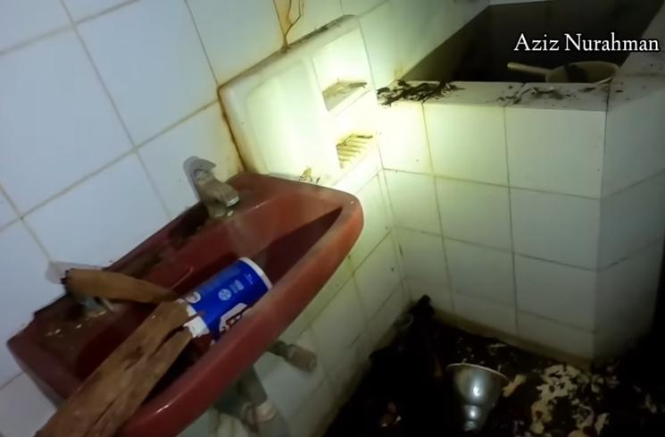 Potret Rumah Maissy (YouTube/Azis Nurahman)