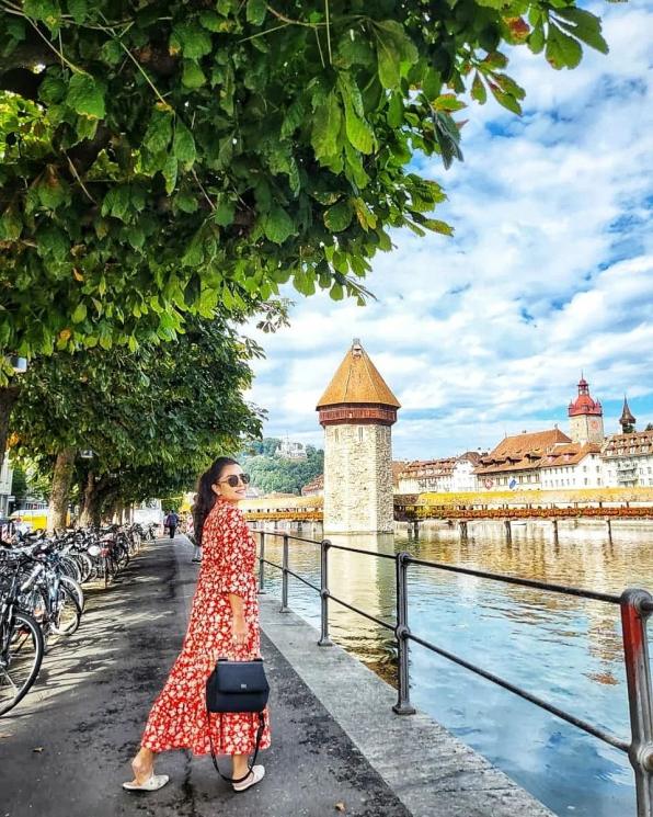 potret Mayangsari liburan di Swiss.(instagram/@mayangsari_official)