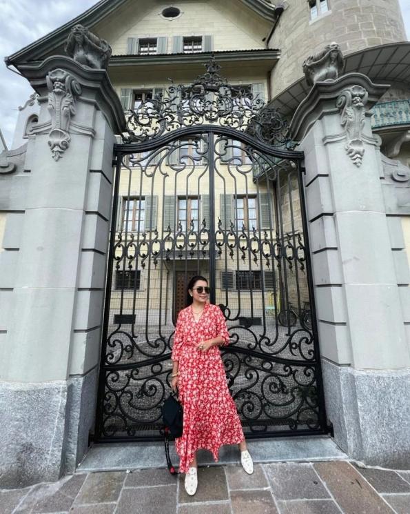 potret Mayangsari liburan di Swiss.(instagram/@mayangsari_official)