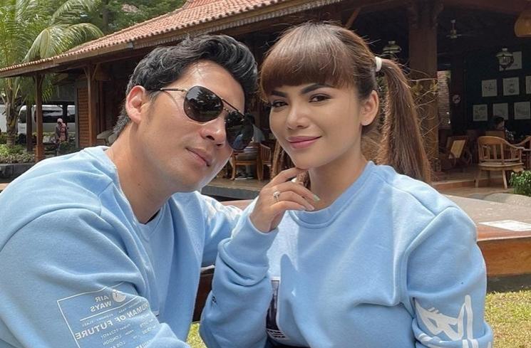 Artis Putus Cinta di Tahun 2022 (Instagram/@dinar_candy)