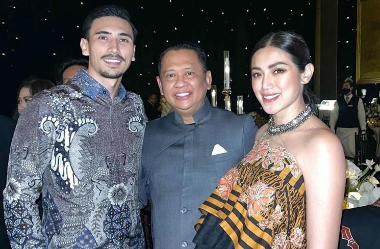 Gaya artis di pesta ultah Ketua MPR Bambang Soesatyo (Instagram/@v.andrianto)