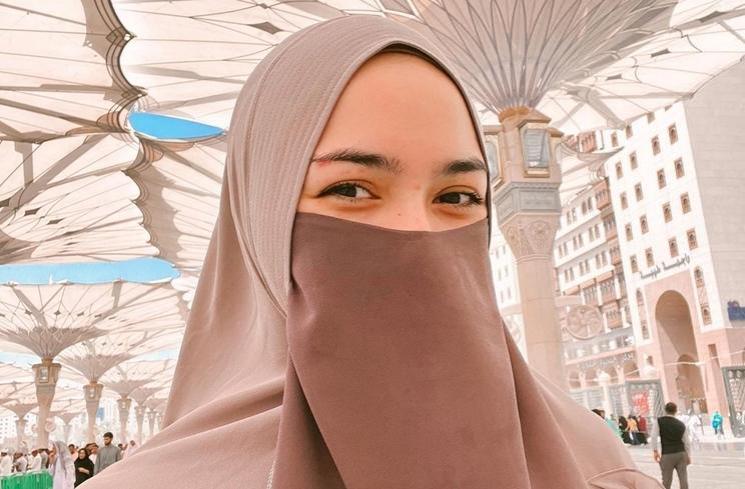 Potret Citra Kirana Berangkat Umroh (Instagram/@citraciki)
