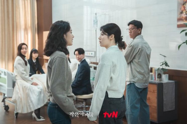 Potret Uhm Ki Joon di Little Women (Instagram/@tvn_drama)