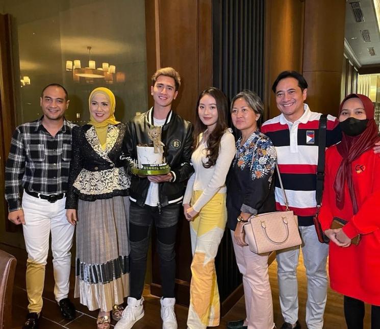 Potret Kejutan Ultah Verrel Bramasta. (Instagram/bramastavrl)