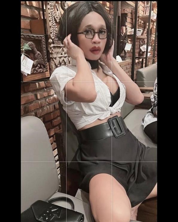 Potret Terbaru Aming Kenakan Dada Tiruan. (Instagram/amingisback)