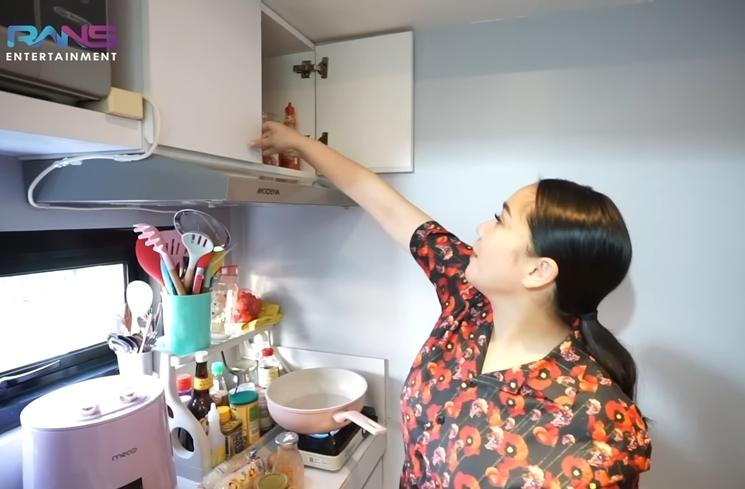 Potret Kamar Kos Karyawan Rans (YouTube Entertainment)