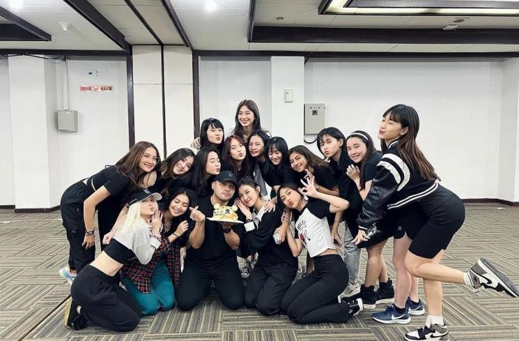 Reuni JKT48 Generasi ke-3 (Instagram/@ndf.s)