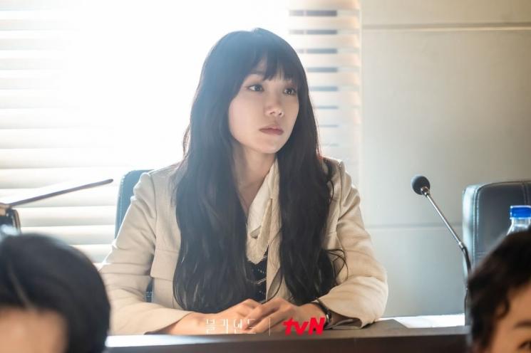 Pesona Jung Eun Ji di Blind (Instagram/@tvn_drama)