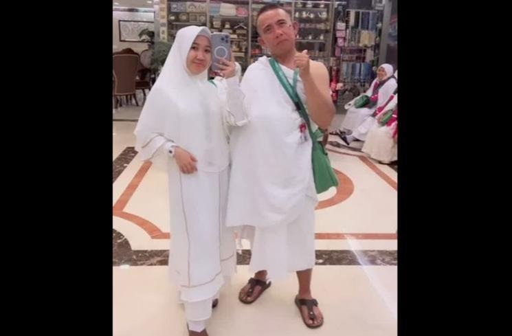 Momen Kiky Saputri Umrah Bareng Keluarga (instagram/@kikysaputrii)