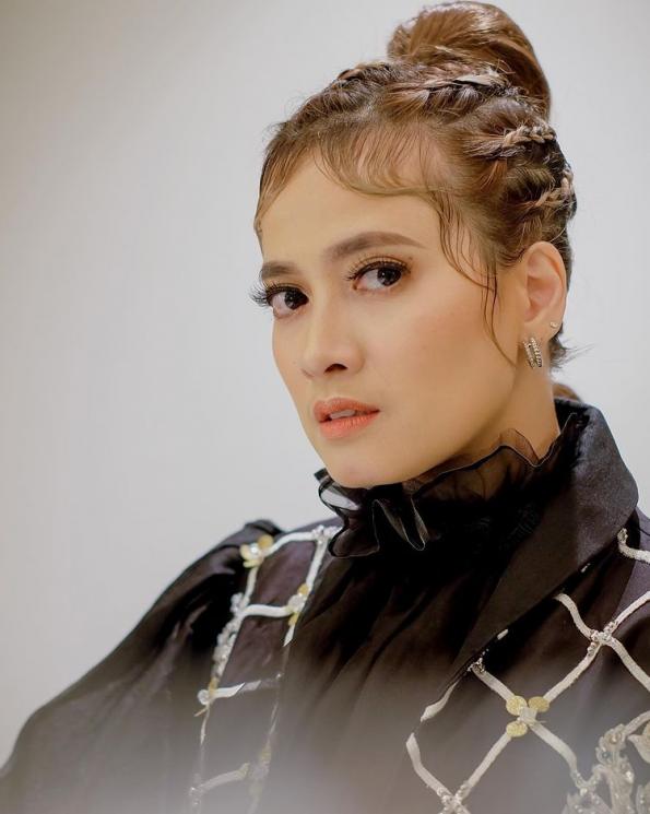 Artis Jadi Korban Hacker. (Instagram/chikajessica88)
