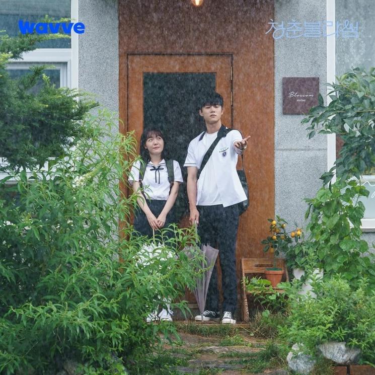 Potret Pemain Seasons of Blossom (Instagram/@wavve.official)