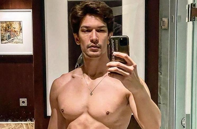 Potret Dimas Beck Pamer Otot (Instagram/dimasbeck)