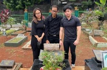 Ziarah Makam Vanessa Angel, Nicky Tirta dan Doddy Sudrajat Malah Dicibir: Ketahuan Mana yang Tulus